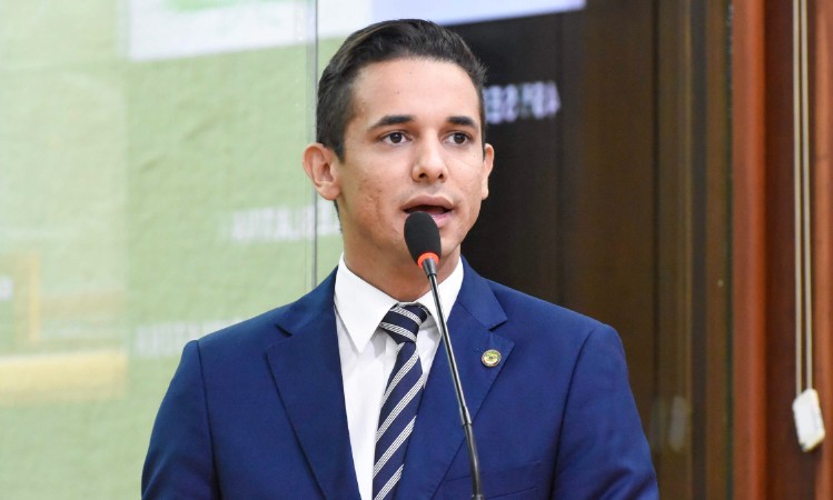 Allyson pede sensibilidade do governo quanto à cobrança aos condutores de transporte intermunicipal
